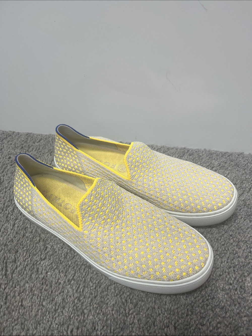 Rothy’s Sunshine Yellow Honeycomb Slip On Sneakers Size 8